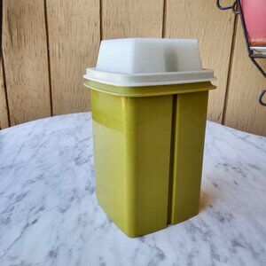 Tupperware 3 Piece Pick A Deli Container Pickle Keeper Avocado Green 1330-1